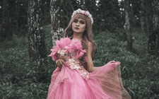 Trendy Chiffon Dress Styles for Every Woman